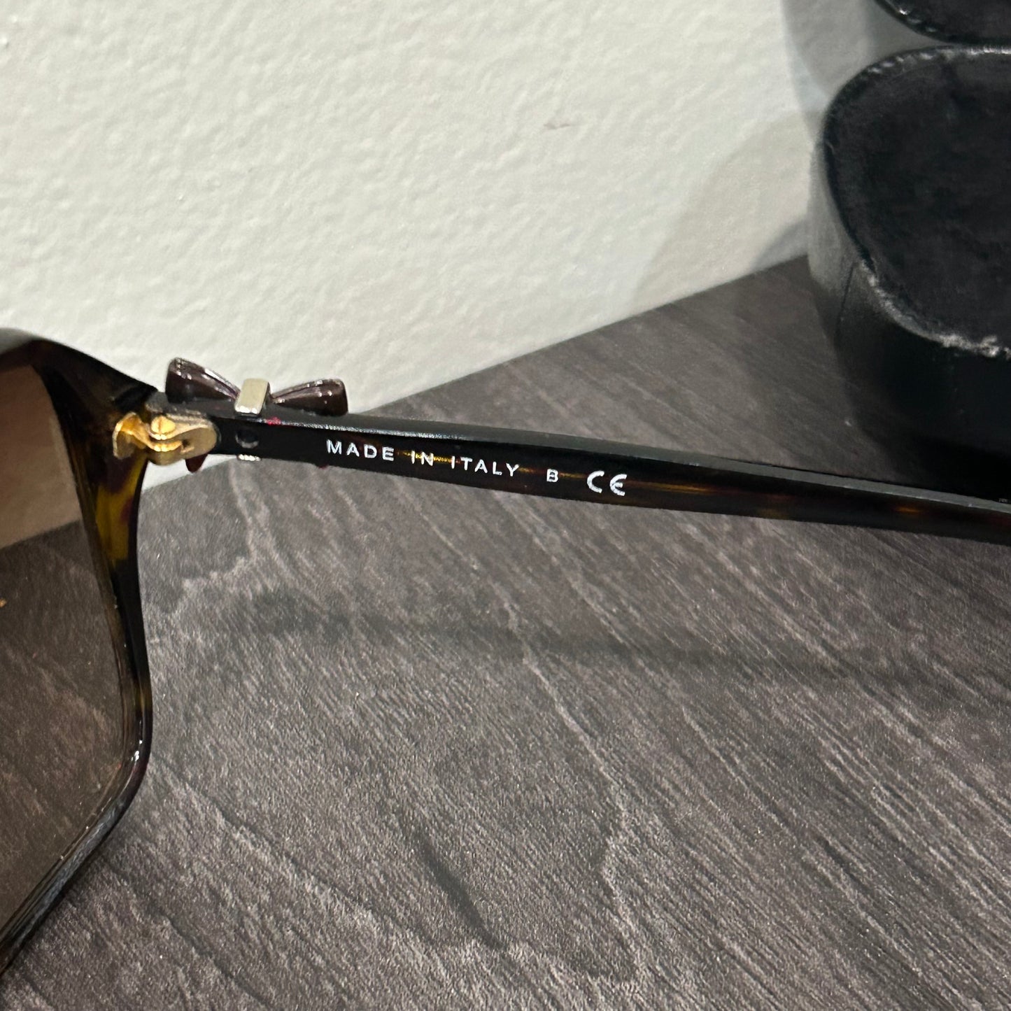 CLEARANCE CHANEL Brown Sunglasses with Original Storage Case