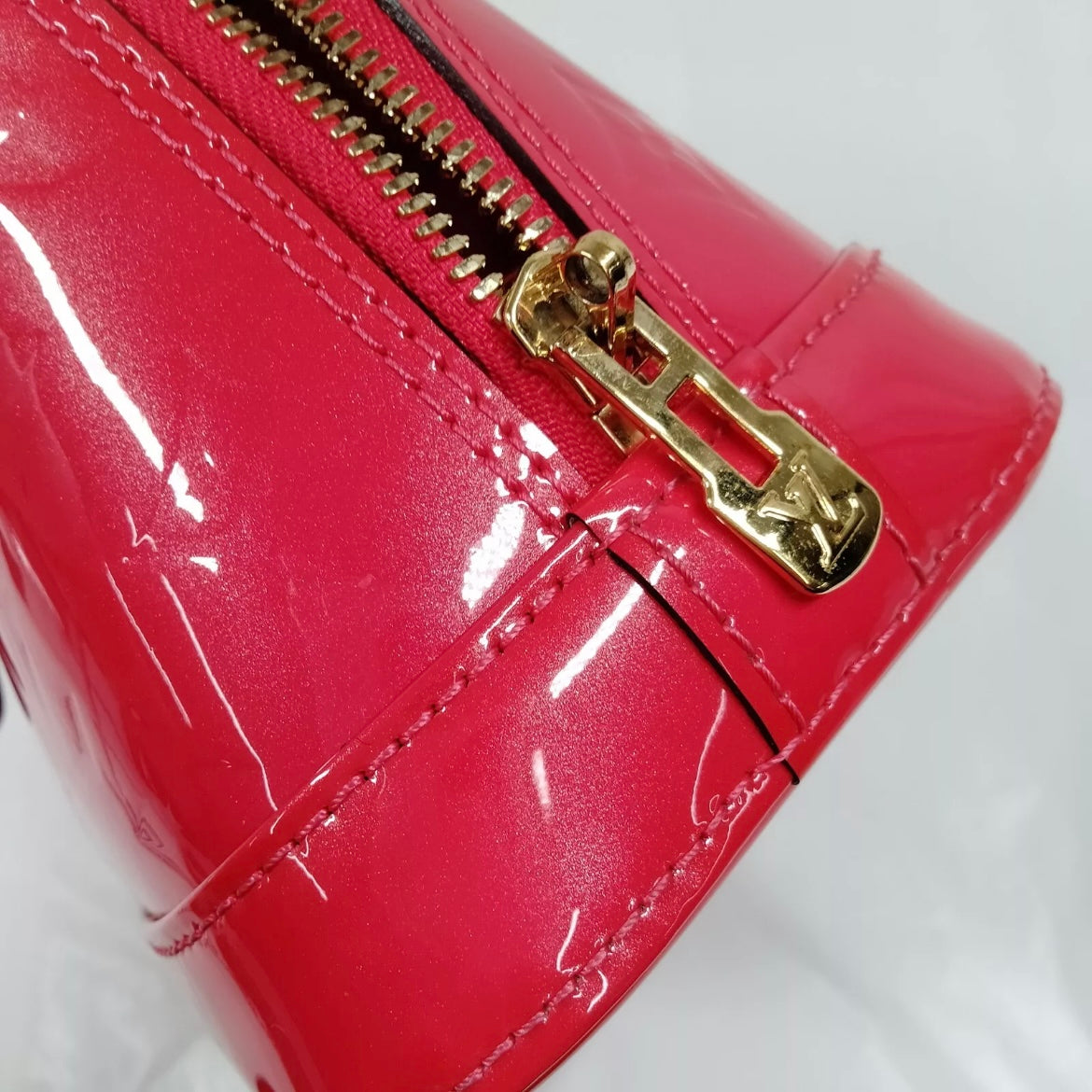 Louis Vuitton Vernis Alma BB