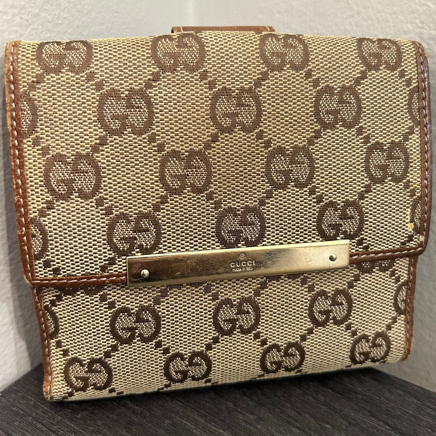 #195 GUCCI Canvas Wallet