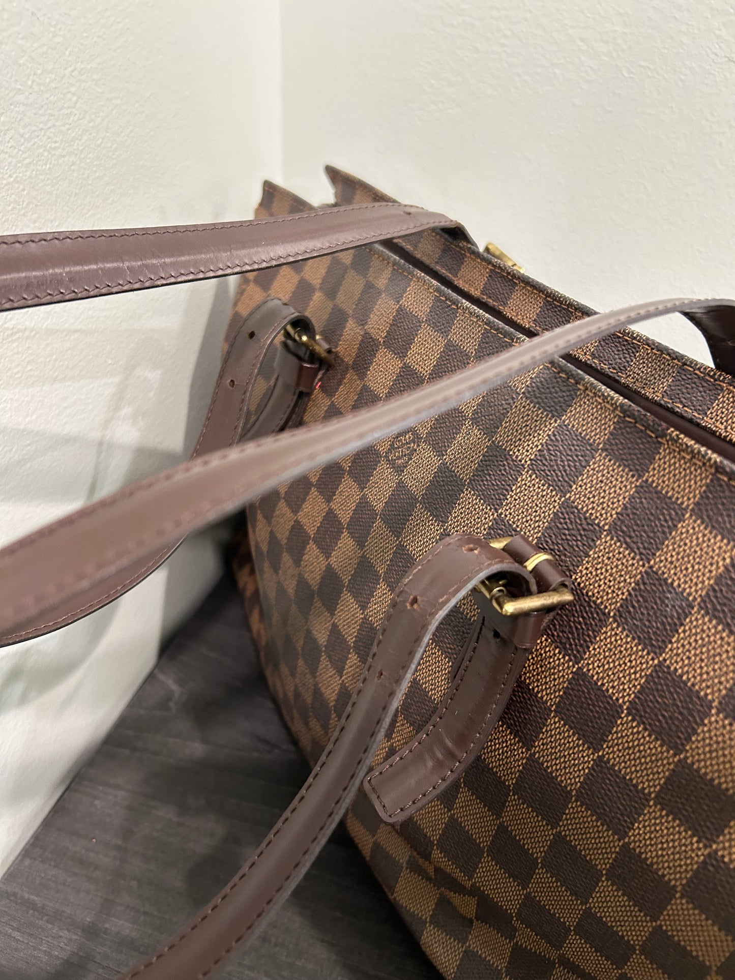 SOLD! Louis Vuitton Damier Chelsea Tote