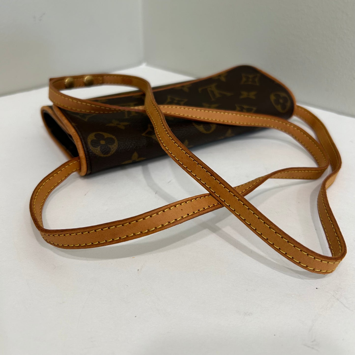 Louis Vuitton Twin Pochette PM