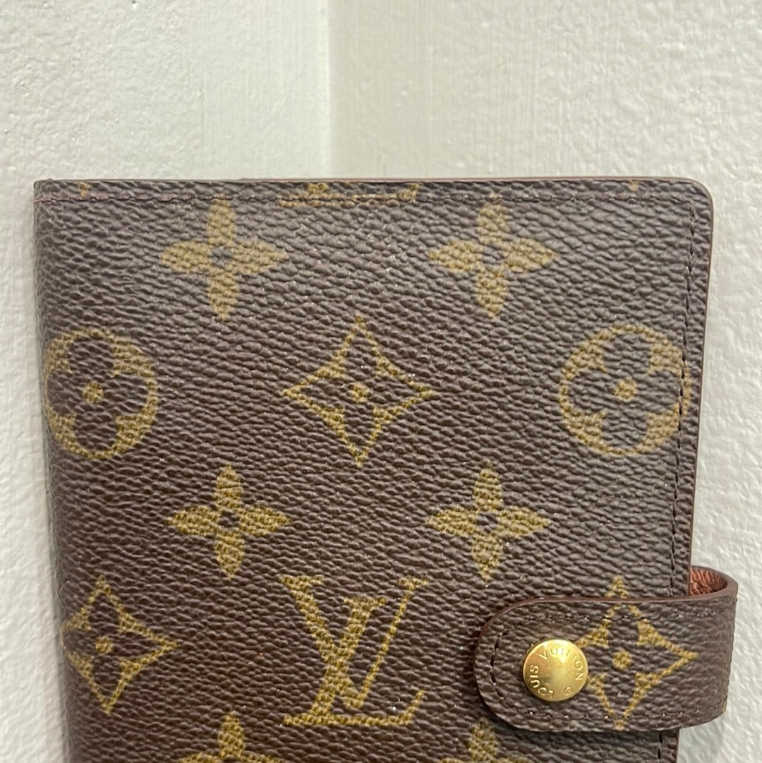 SOLD! Louis Vuitton Monogram Agenda PM