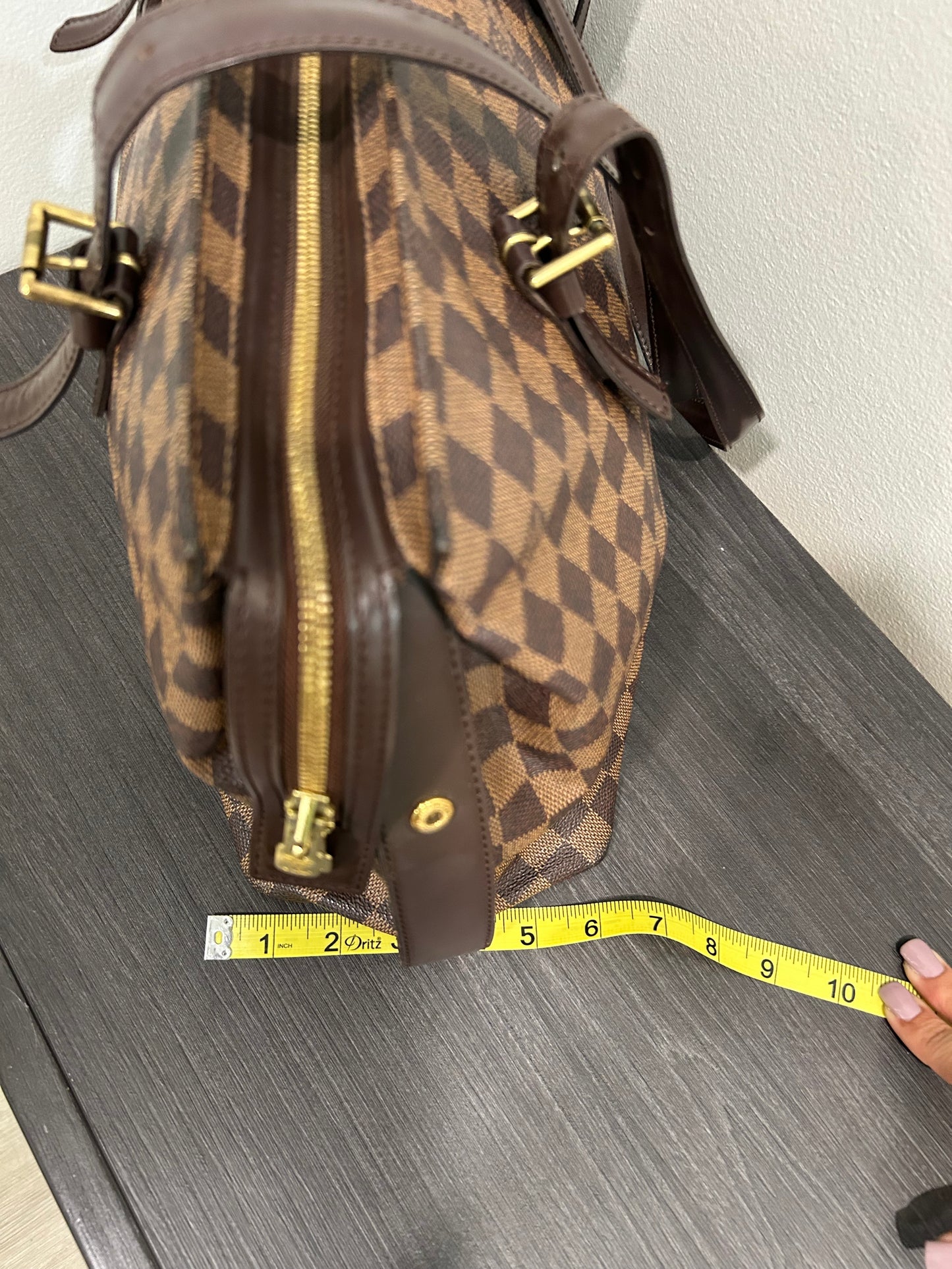 SOLD! Louis Vuitton Damier Chelsea Tote