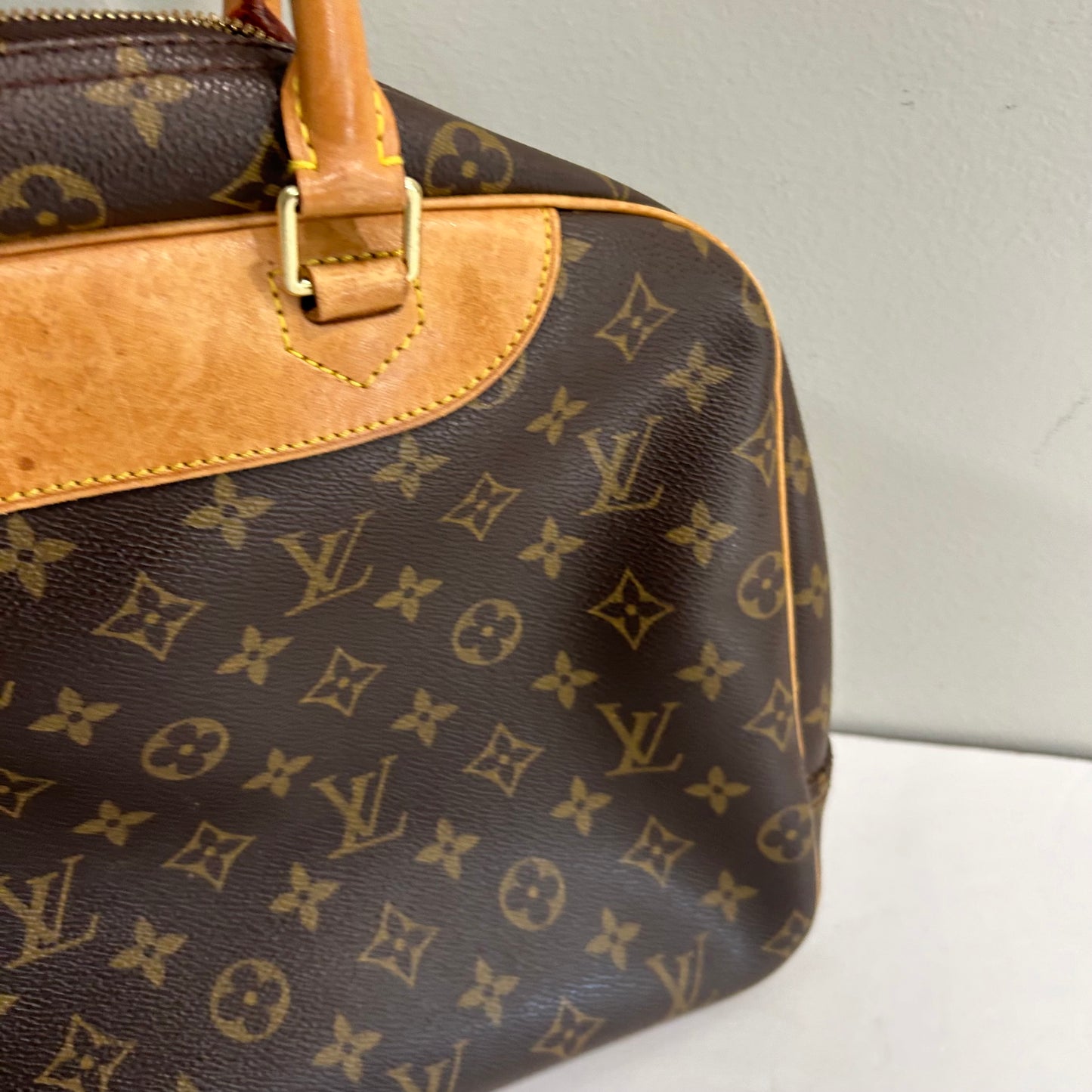 SOLD! Louis Vuitton Deauville