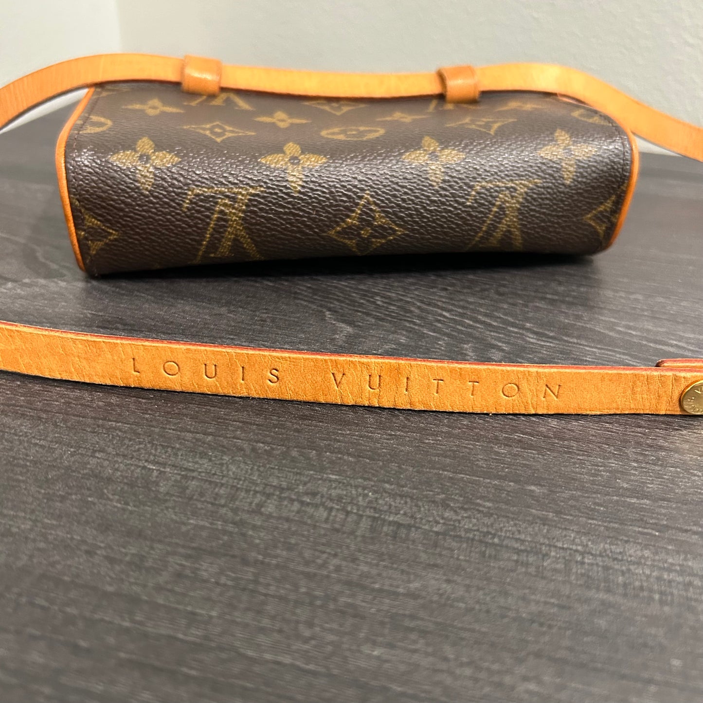 CLEARANCE Louis Vuitton Florentine Bum Bag