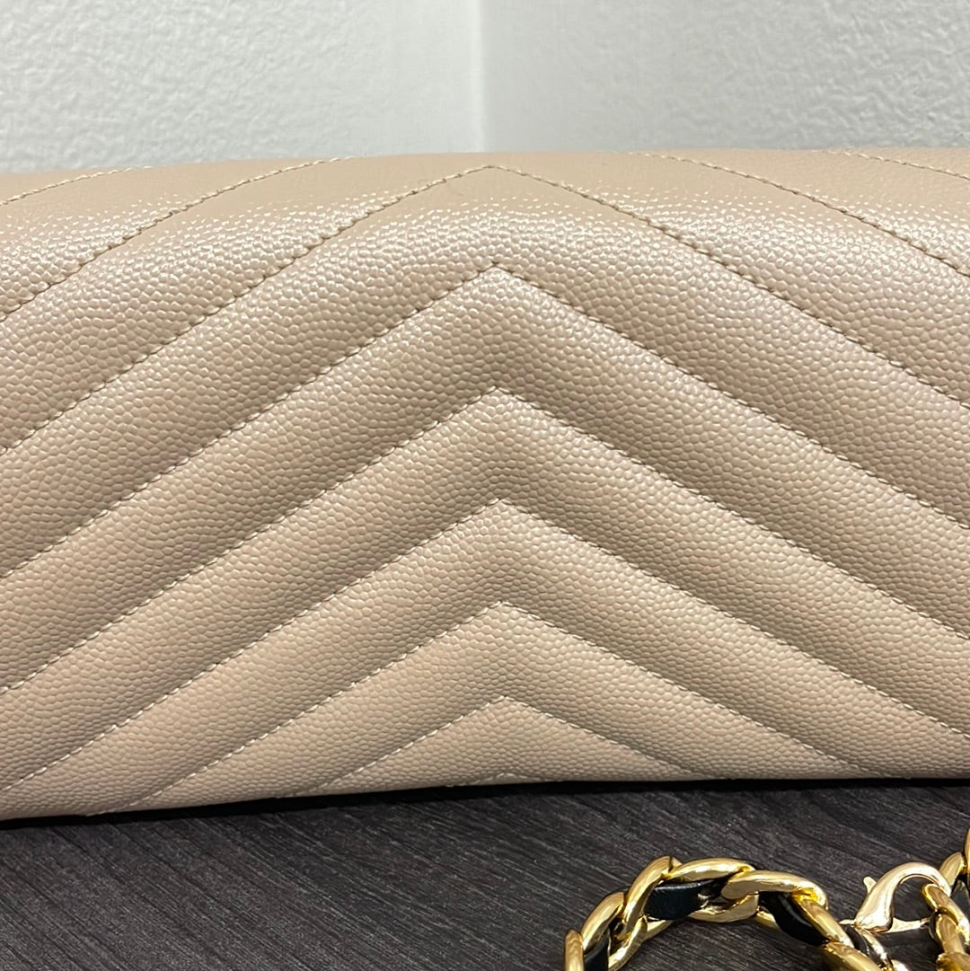 SOLD! Yves Saint Laurent YSL Caviar Wallet on Chain
