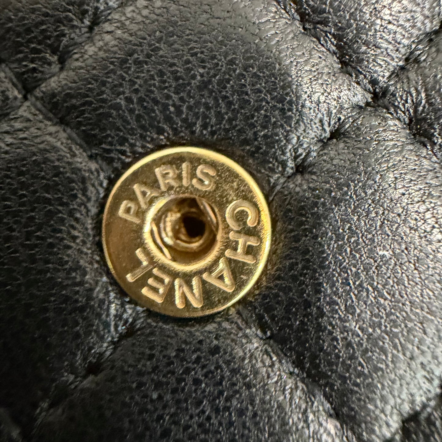 #3229 CHANEL Black Micro Quilt Wallet