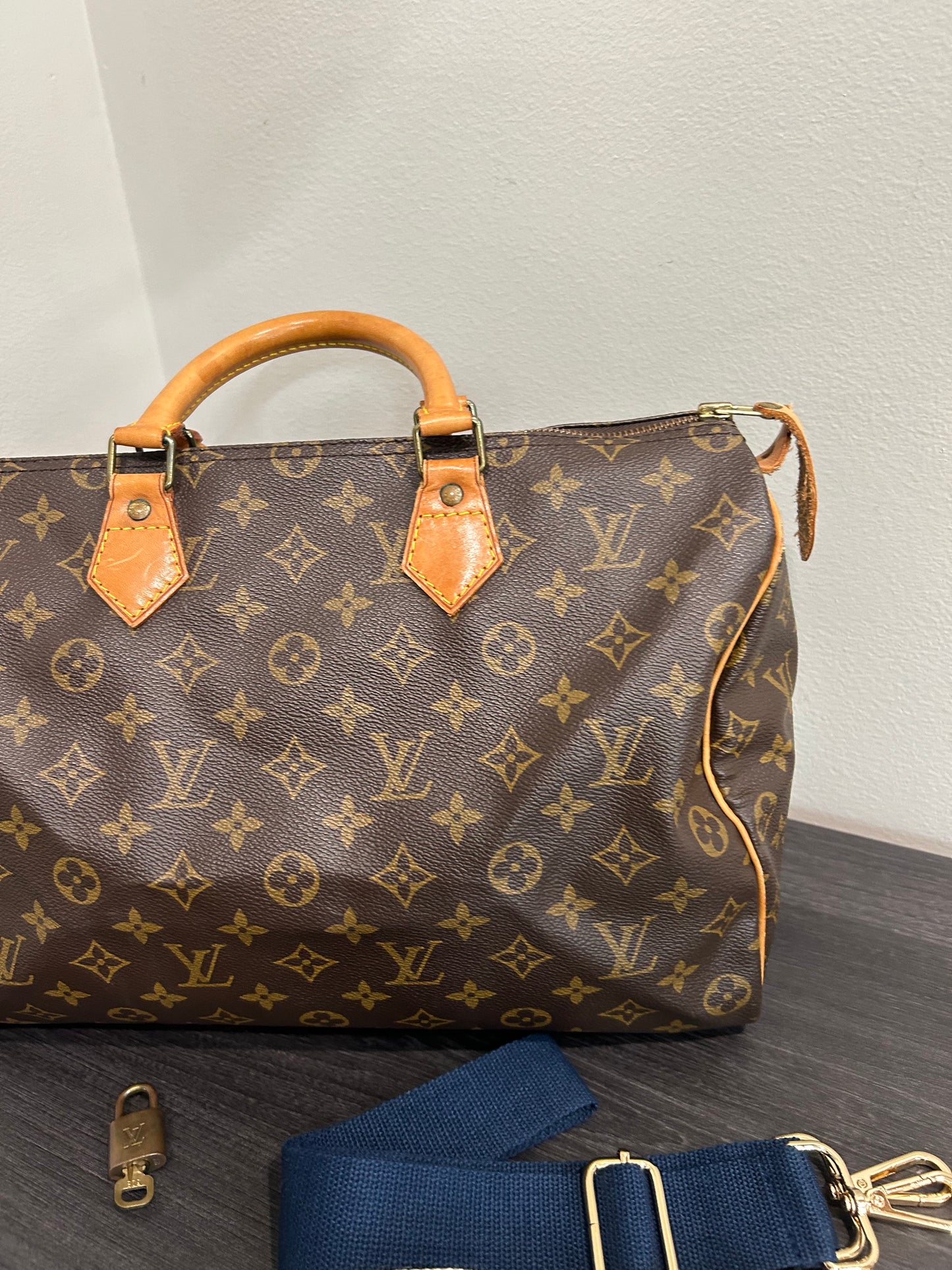 SOLD! Louis Vuitton Monogram Speedy 35 with Lock & Key