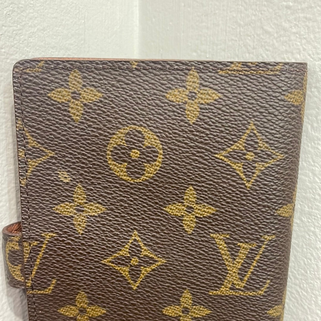 SOLD! Louis Vuitton Monogram Agenda PM