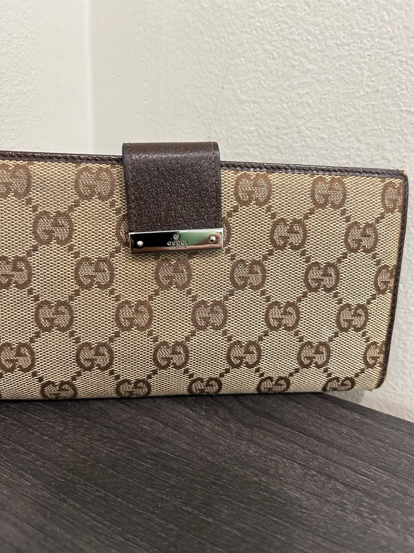 SOLD! Gucci GG Wallet