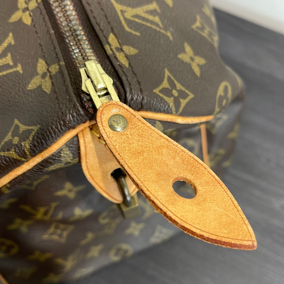 SOLD! Louis Vuitton Monogram Speedy 40