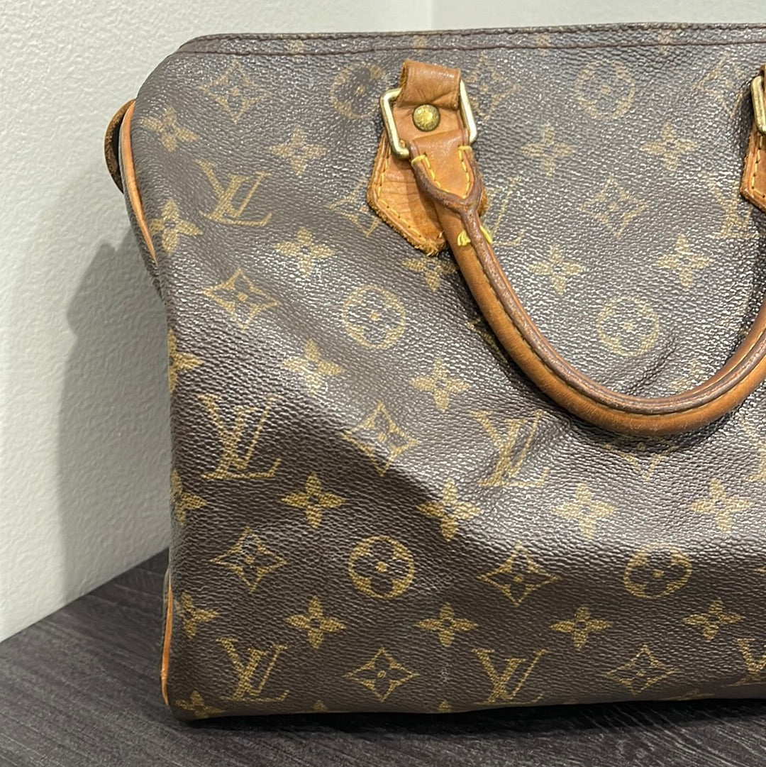 SOLD! Louis Vuitton Monogram Speedy 30