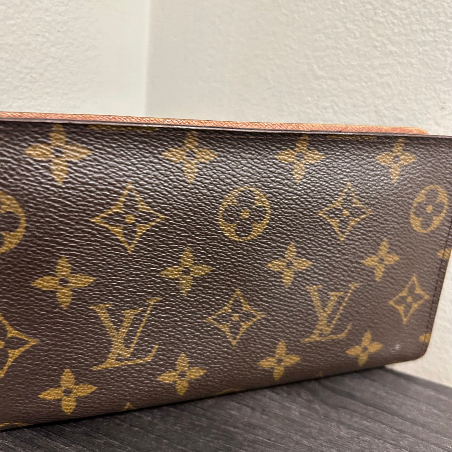 Louis Vuitton Zip Wallet