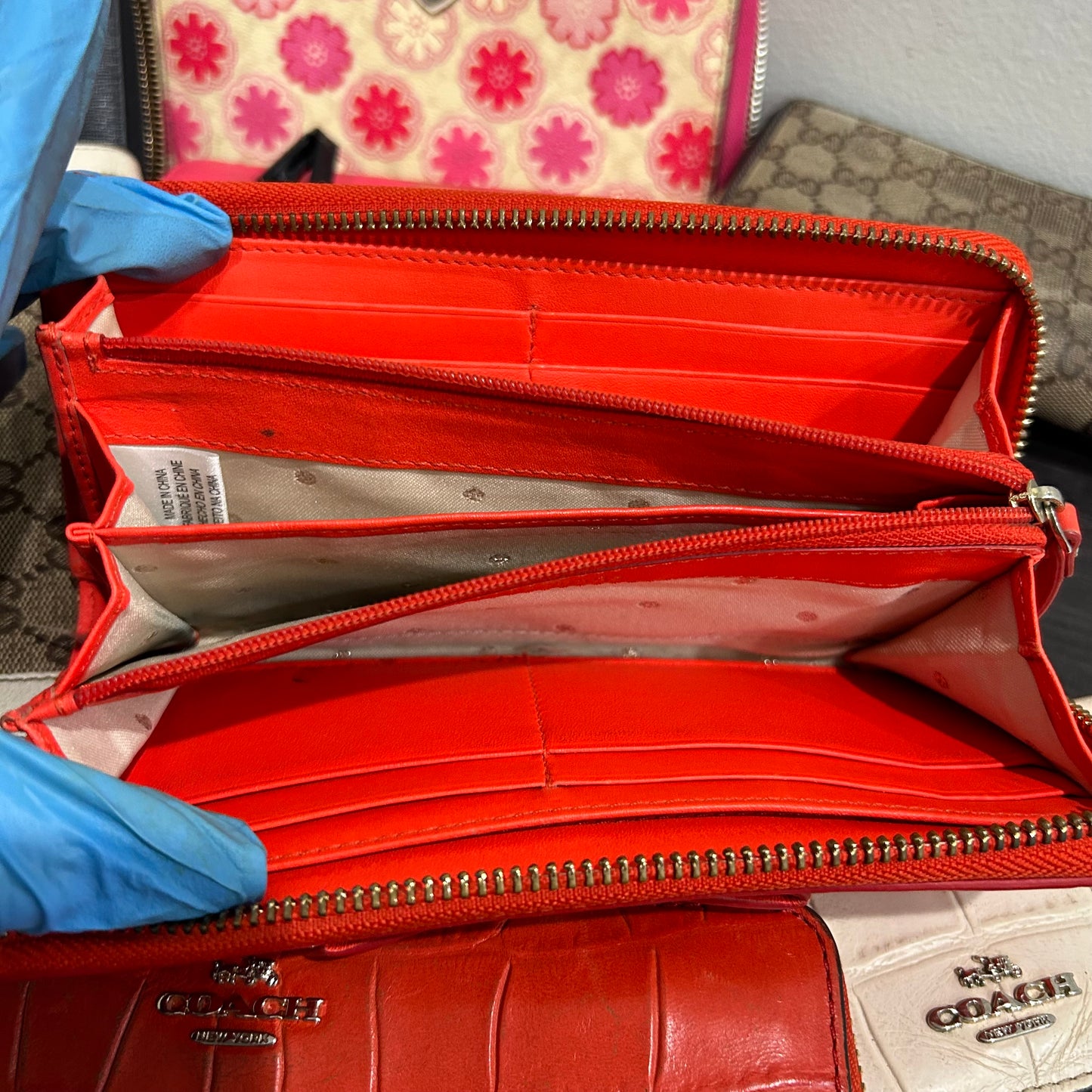 CLEARANCE Designer Wallets Set of 15 ( for resellers/refurbishers)
