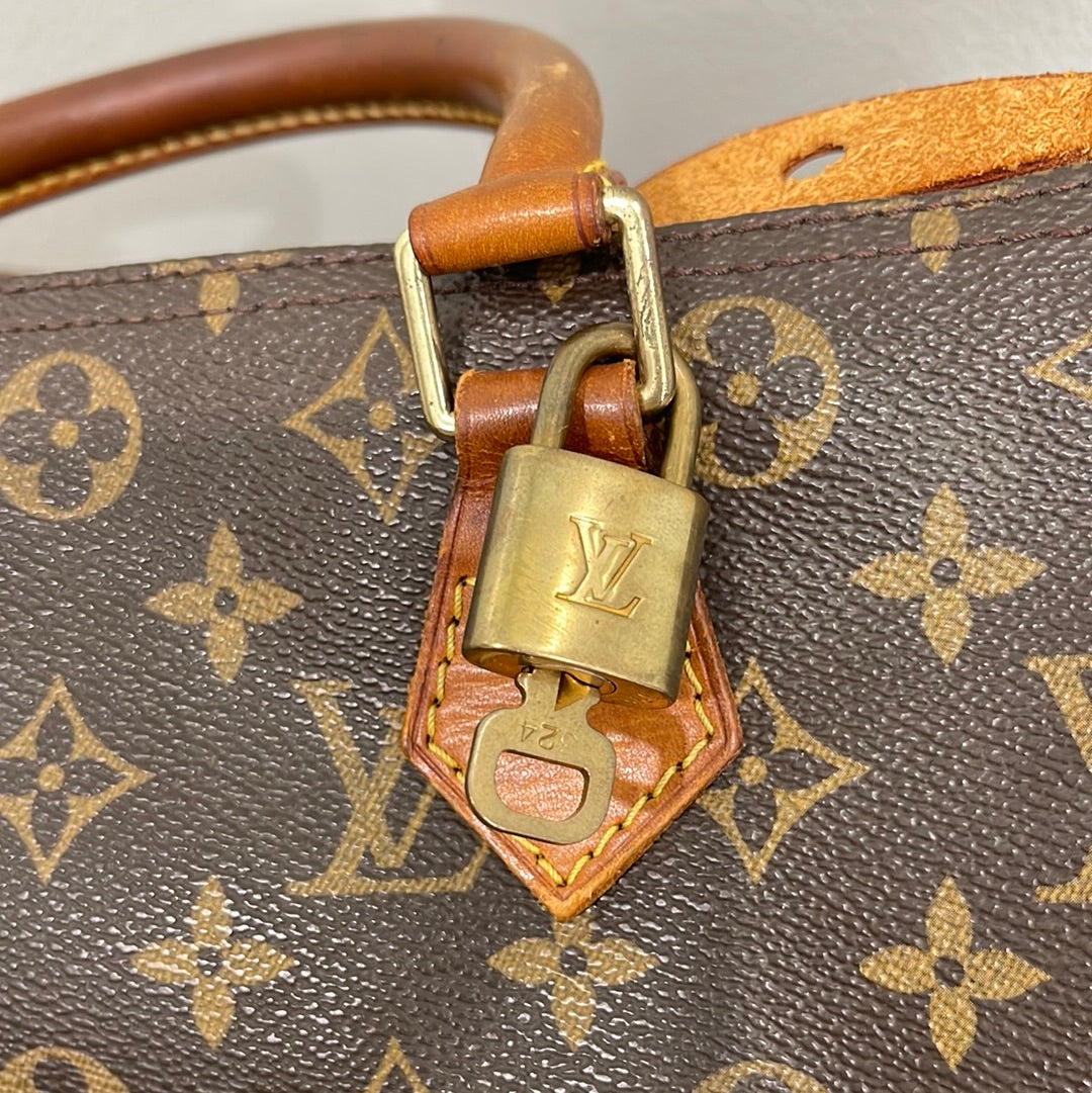 SOLD! Louis Vuitton Monogram Speedy 30 with Lock & Key