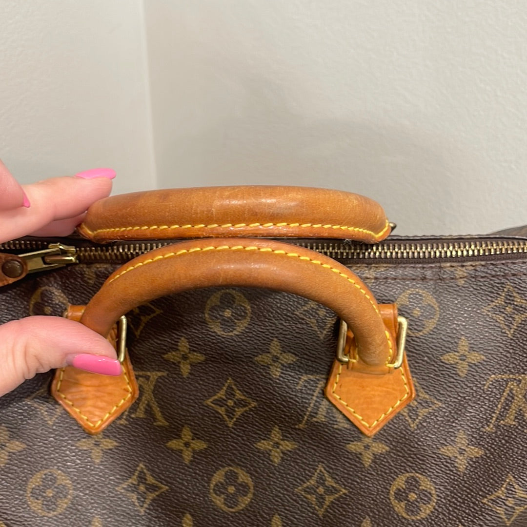 SOLD! Louis Vuitton Speedy 30