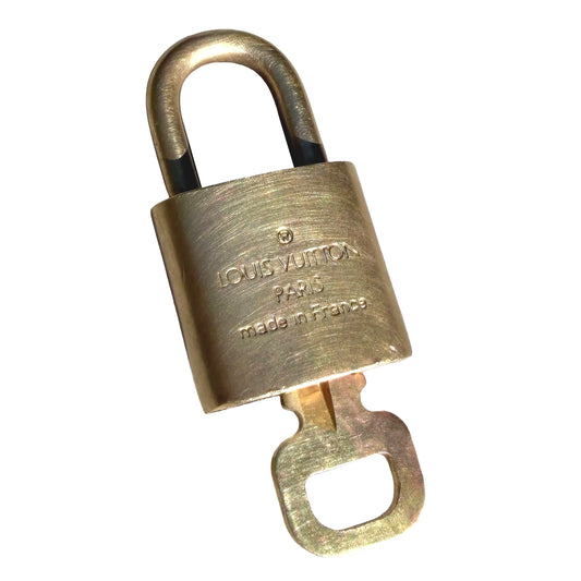 #1101-11 LOUIS VUITTON Lock & Key No. 314