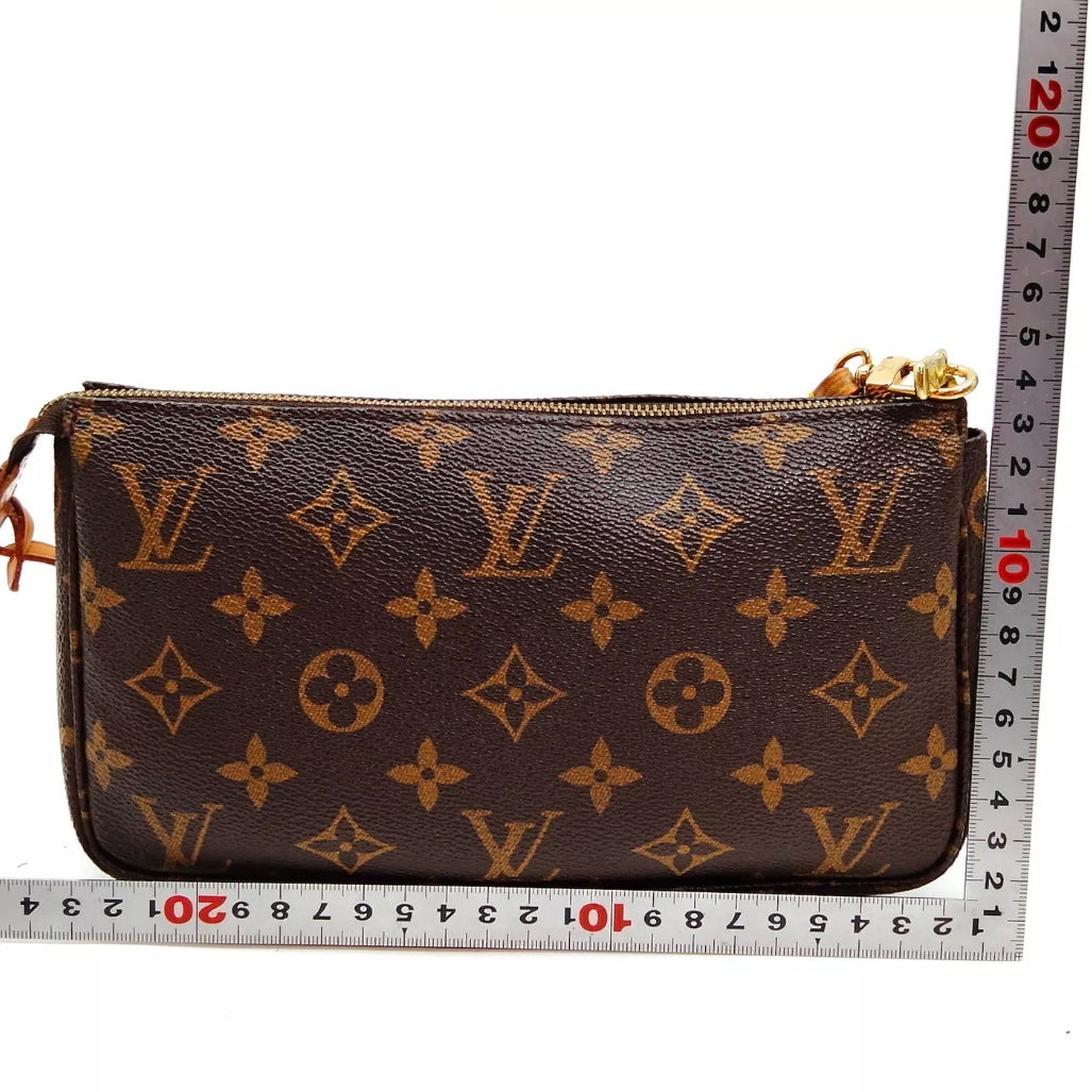 Louis Vuitton Pochette