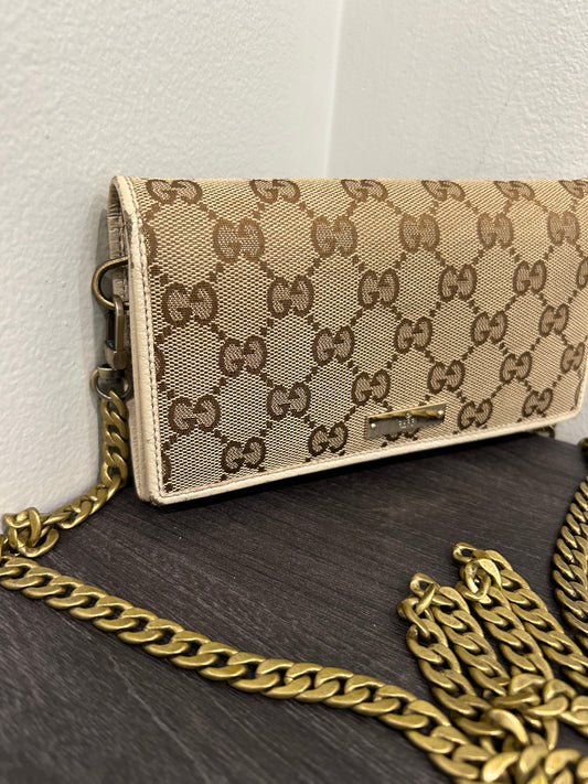 SOLD! Gucci GG Wallet on Chain
