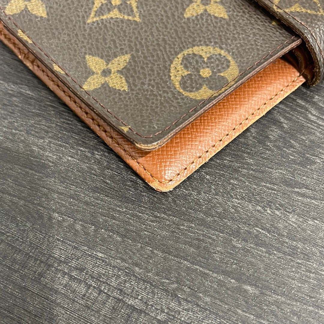 SOLD! Louis Vuitton Agenda PM