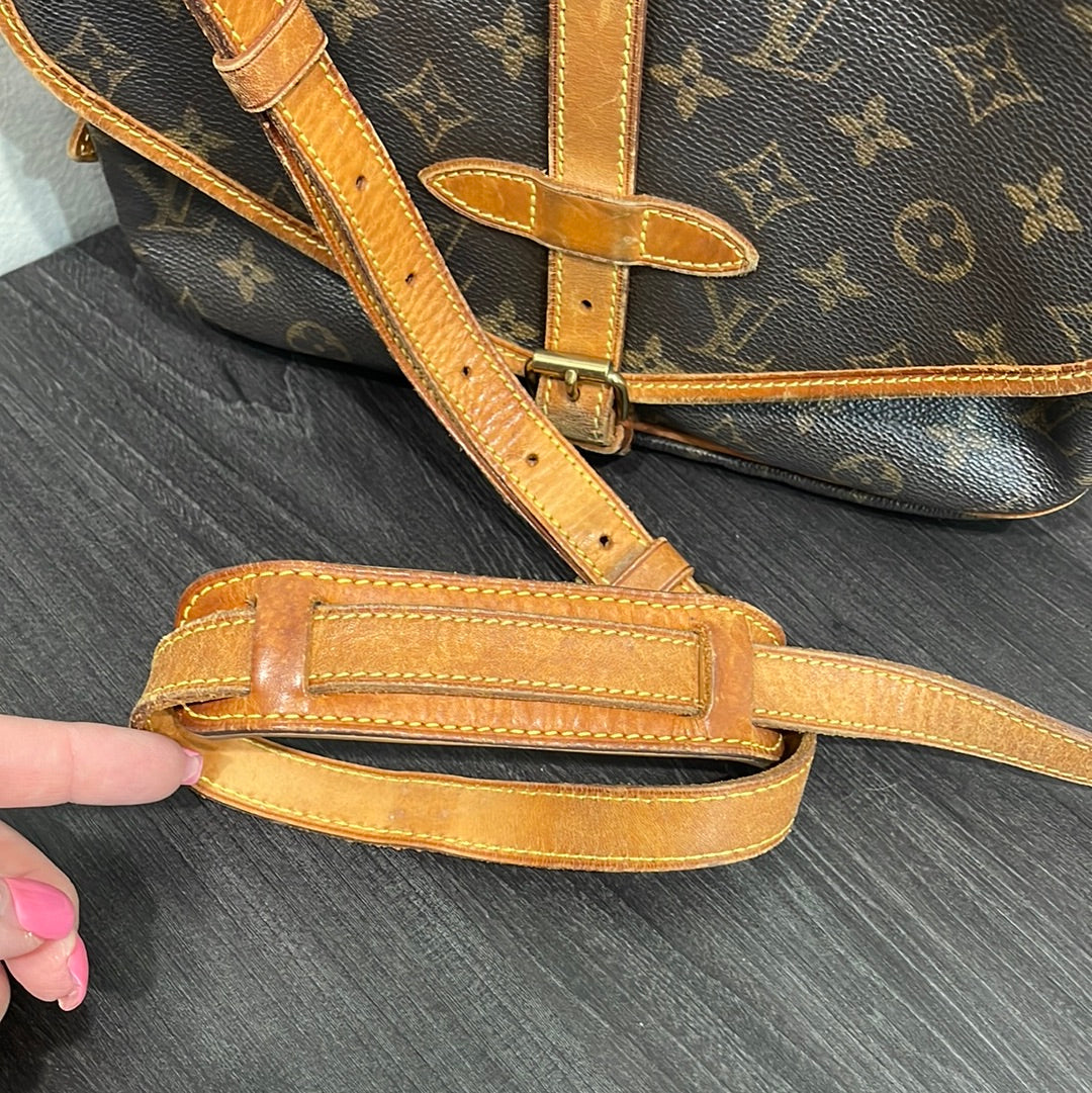 SOLD! Louis Vuitton Monogram Saumur 30