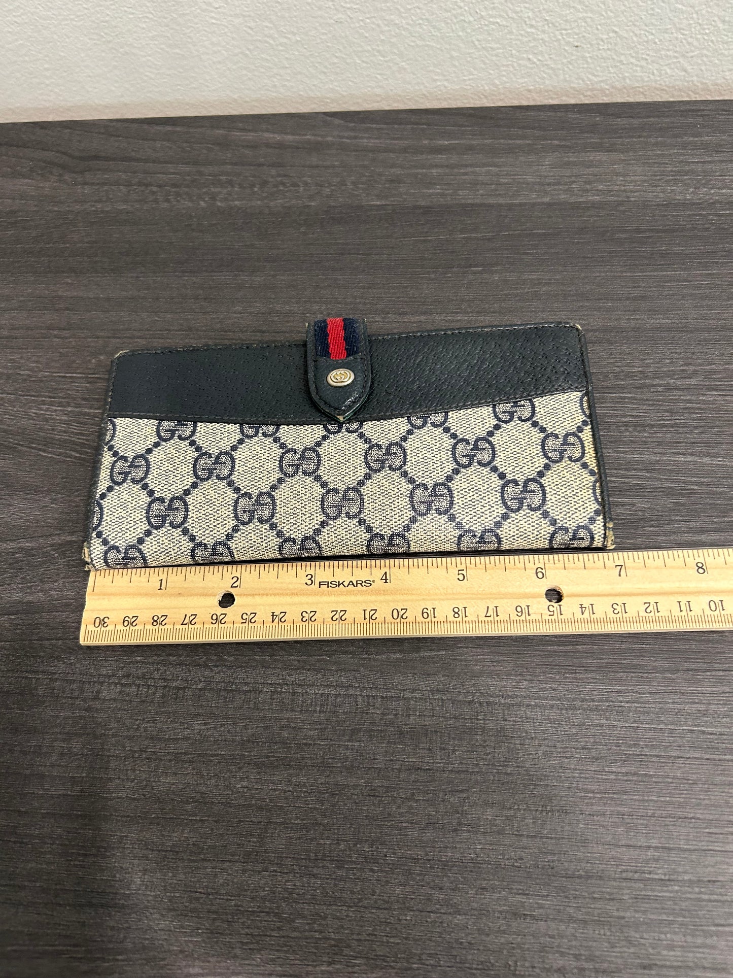 SOLD! Gucci Vintage Wallet