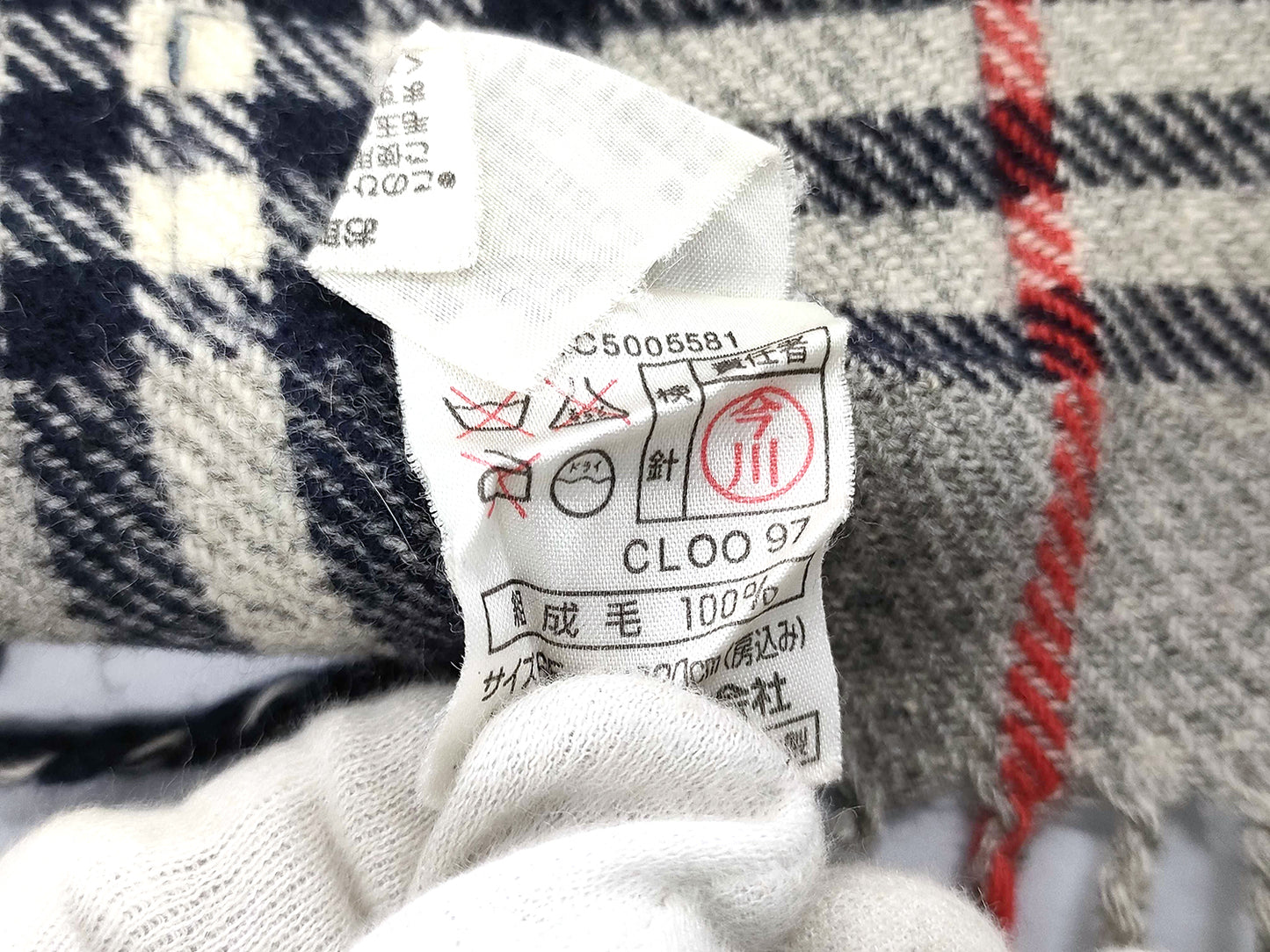 #1334 BURBERRY Vintage Gray Check 100% Wool Lap Blanket