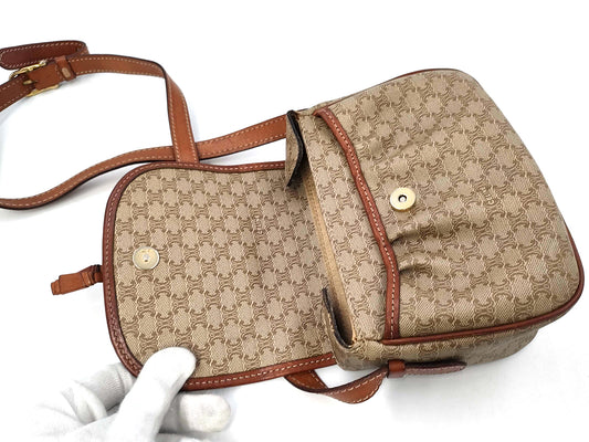 #1409 CELINE Triomphe Crossbody Bag