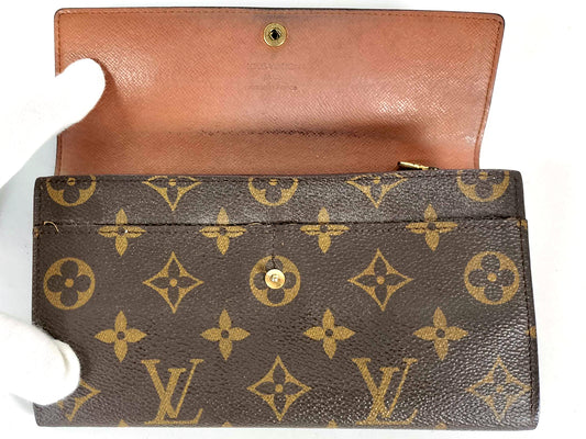 #1458 LOUIS VUITTON Monogram Bi-fold Long Wallet