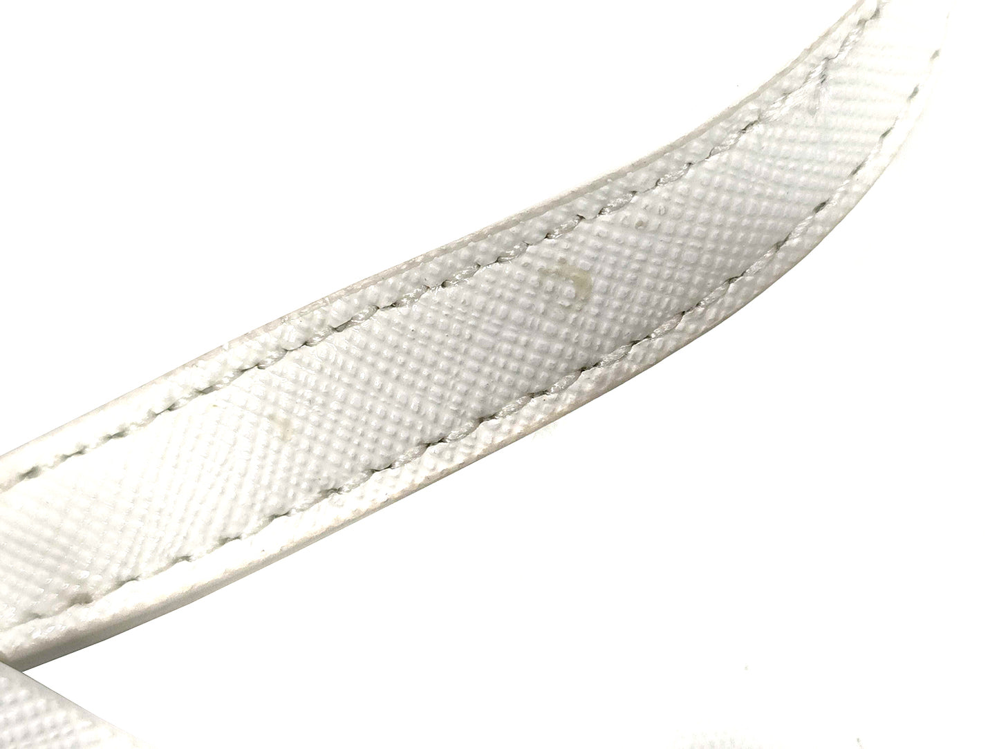 #1385 MARC JACOBS Saffiano Leather Snapshot Camera Micro Crossbody