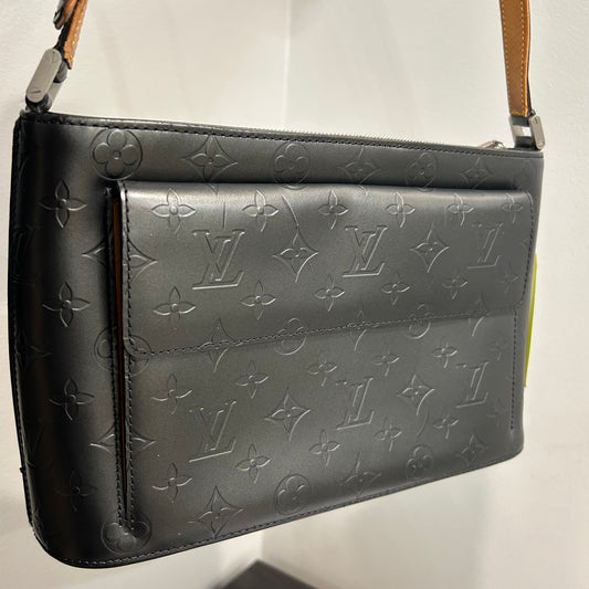 #503 LOUIS VUITTON Alston Matt Vernis