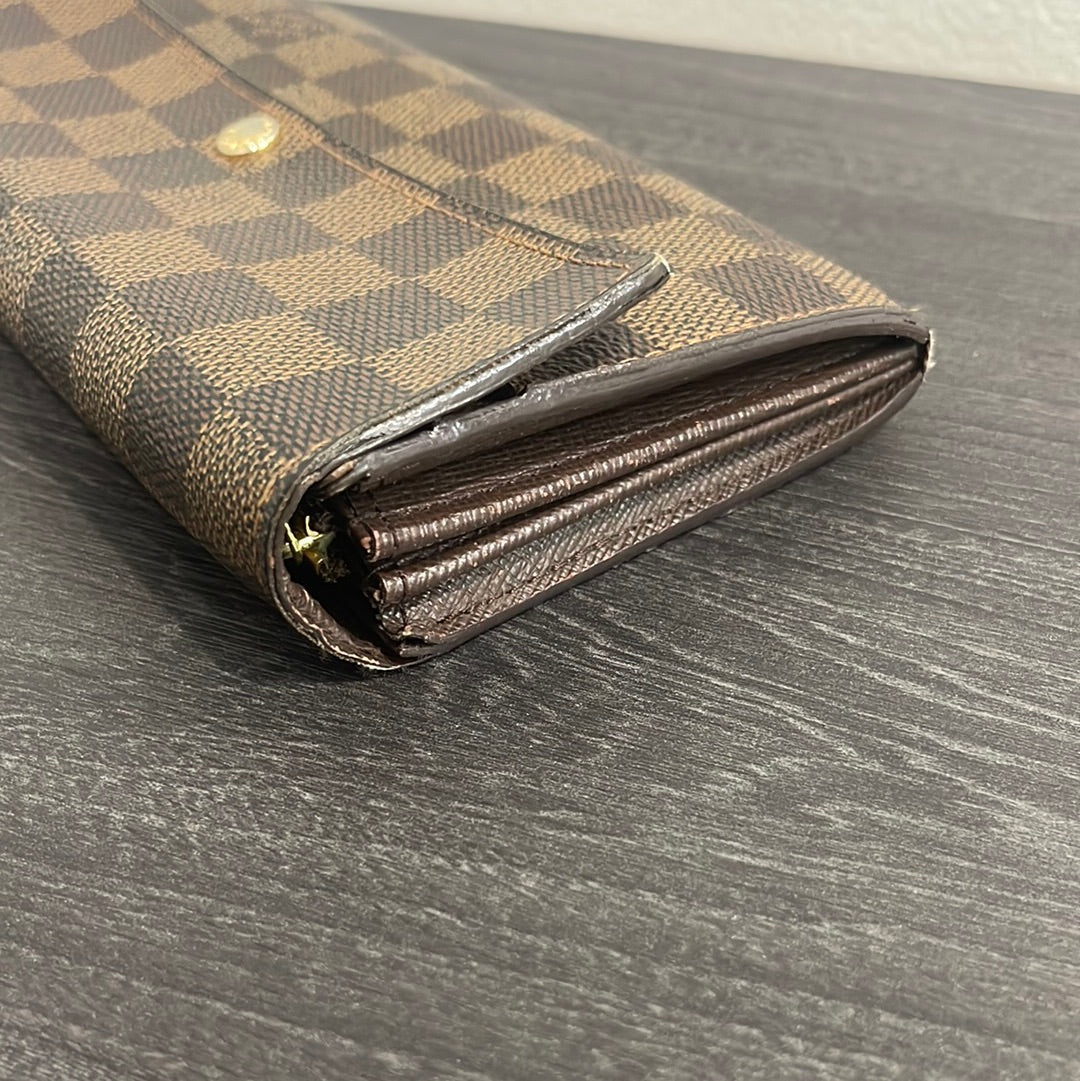 SOLD! Louis Vuitton Damier Wallet