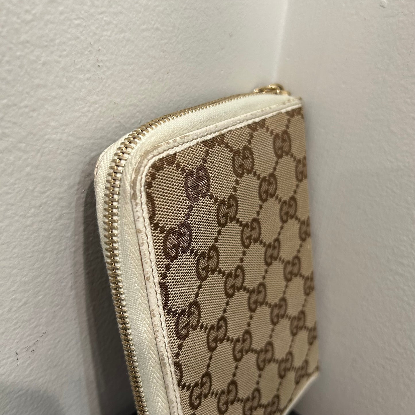 #177 GUCCI Canvas Day Planner
