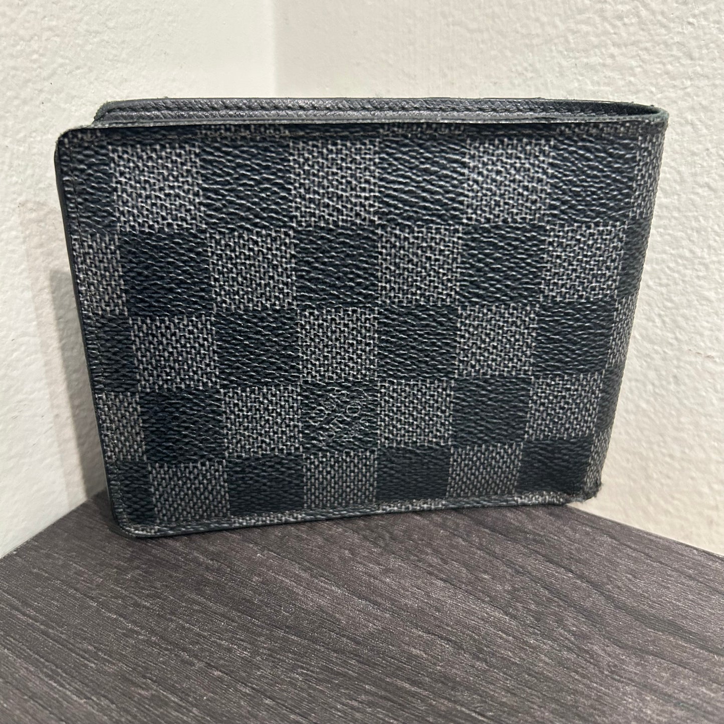 SOLD! Louis Vuitton Graphite Damier Men’s Wallet
