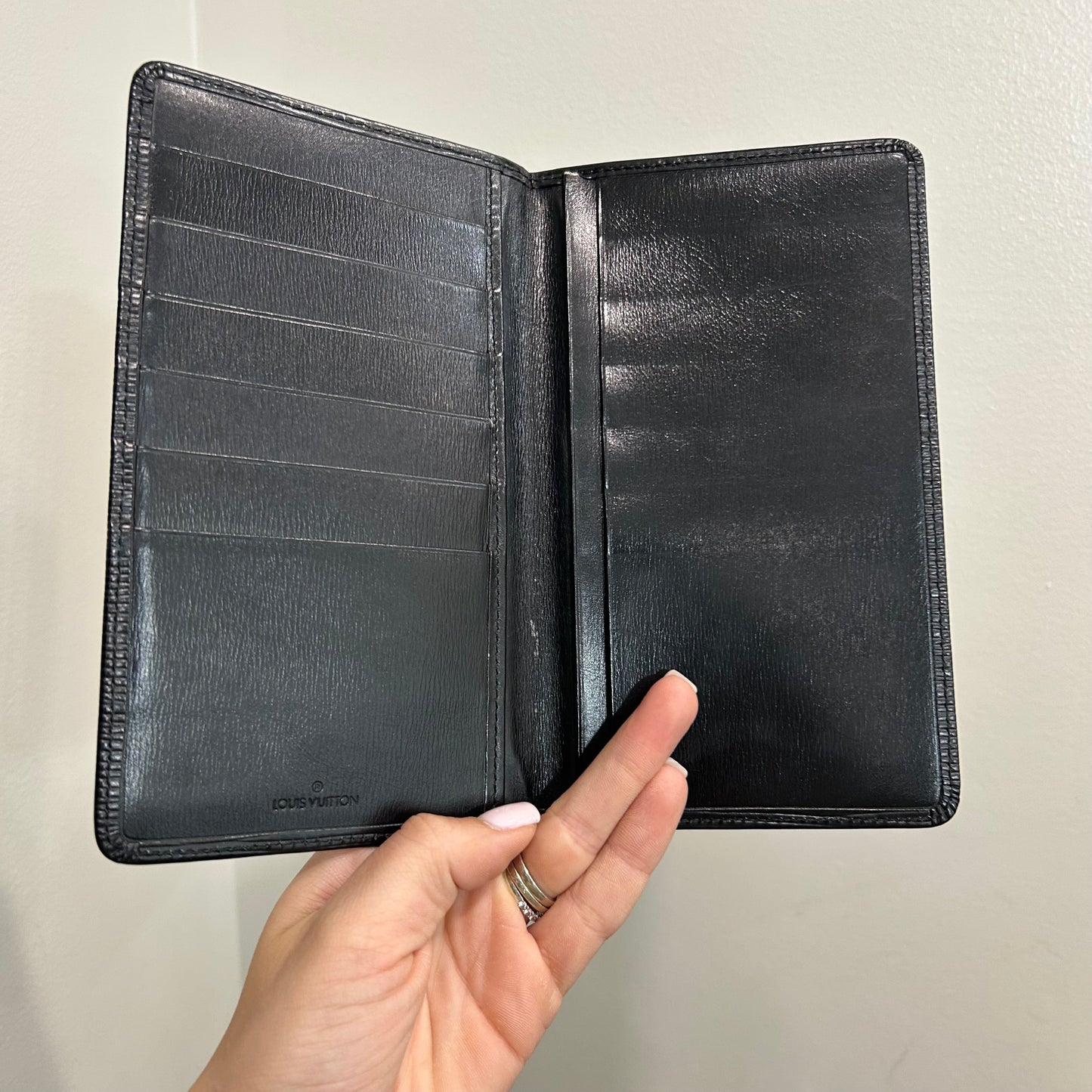 SOLD! Louis Vuitton Epi Holder