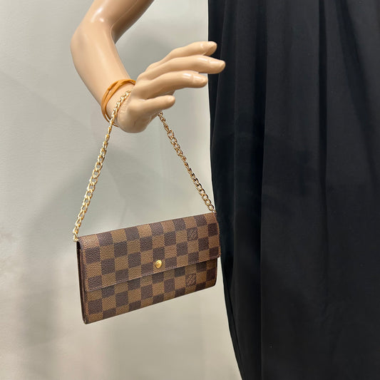 1011 LOUIS VUITTON Damier Ebene Long Wallet