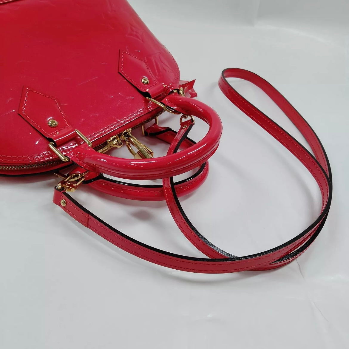Louis Vuitton Vernis Alma BB