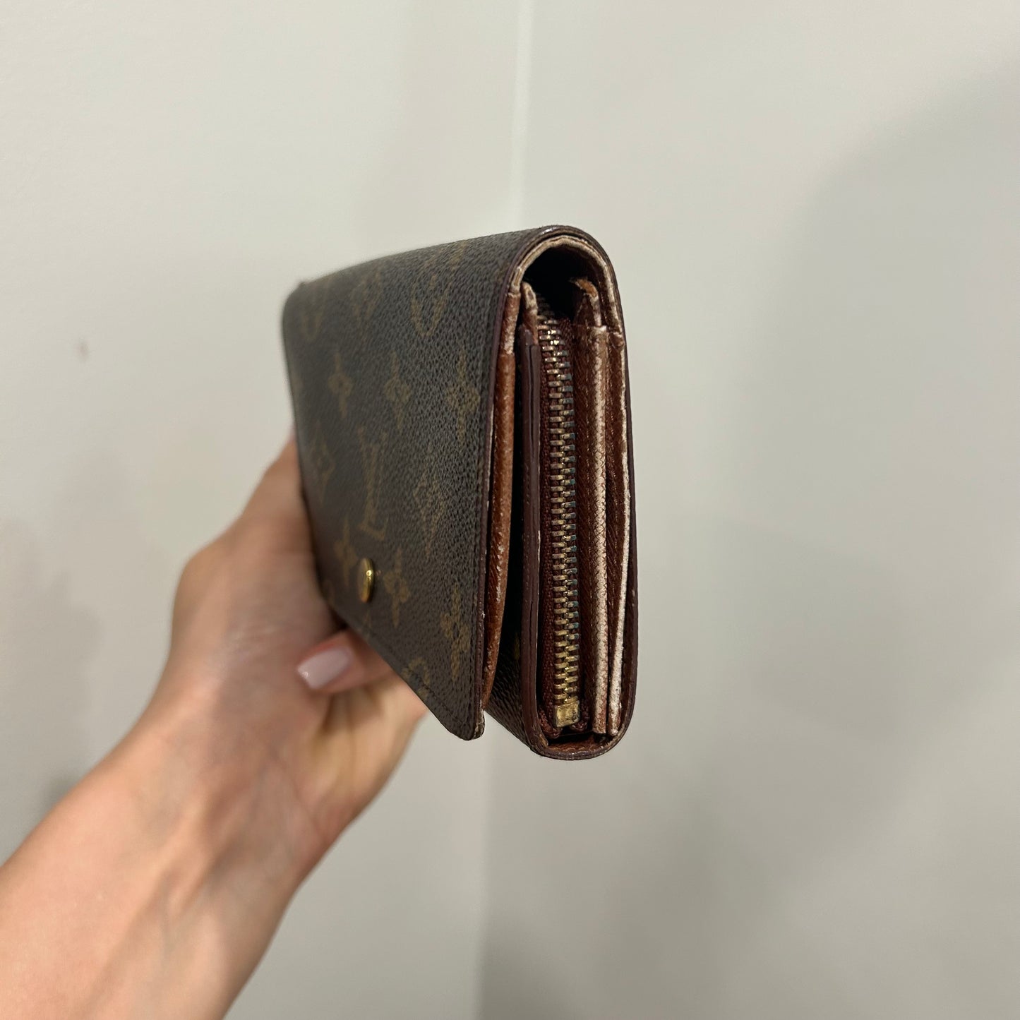 #108 LOUIS VUITTON Wallet