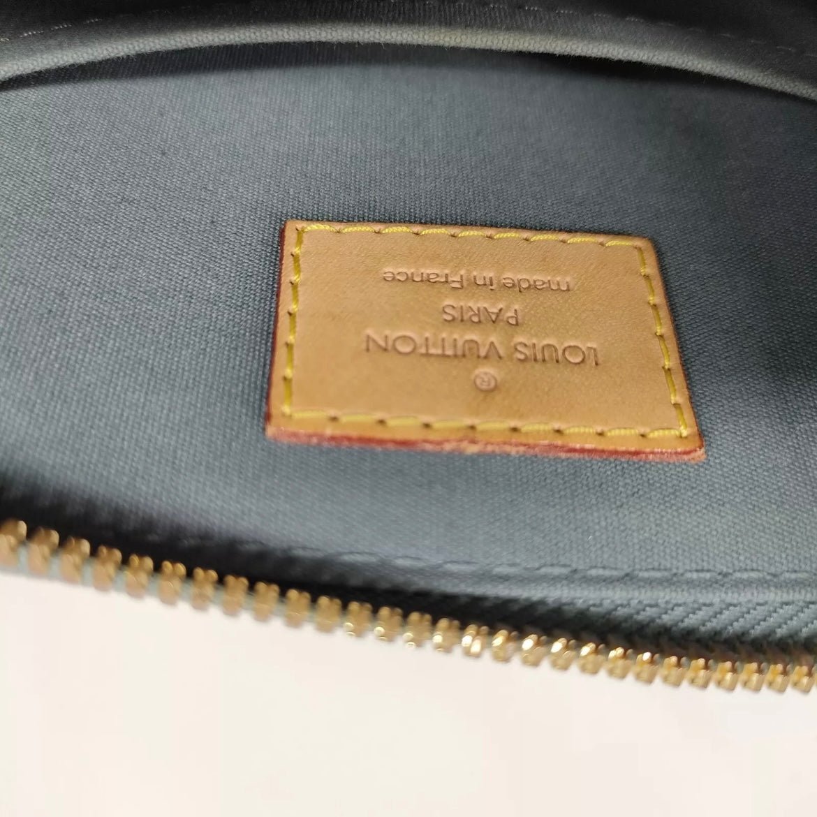 Louis Vuitton Vernis Alma BB