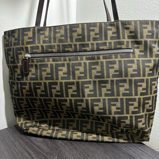 #241 FENDI Tote