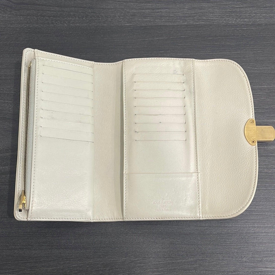 SOLD! Louis Vuitton Mahina Wallet