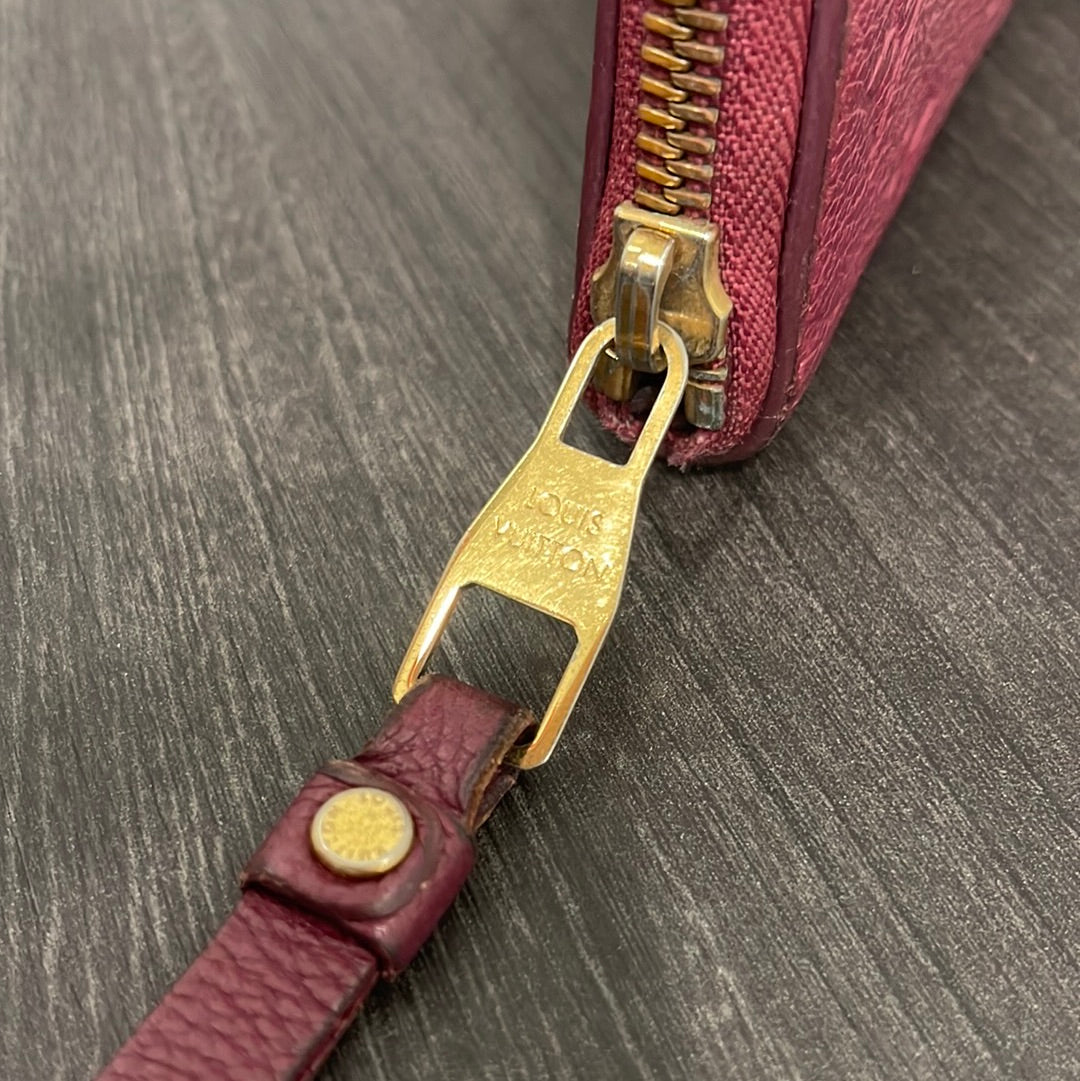 SOLD! Louis Vuitton Empreinte Zippy Wallet