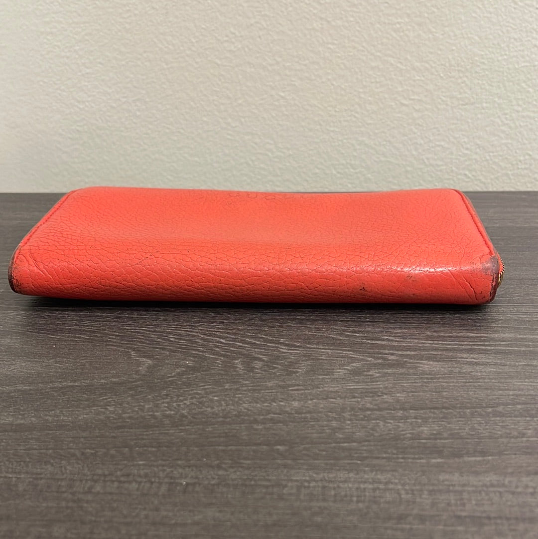 SOLD! Gucci Leather Wallet and Louis Vuitton Card Holder
