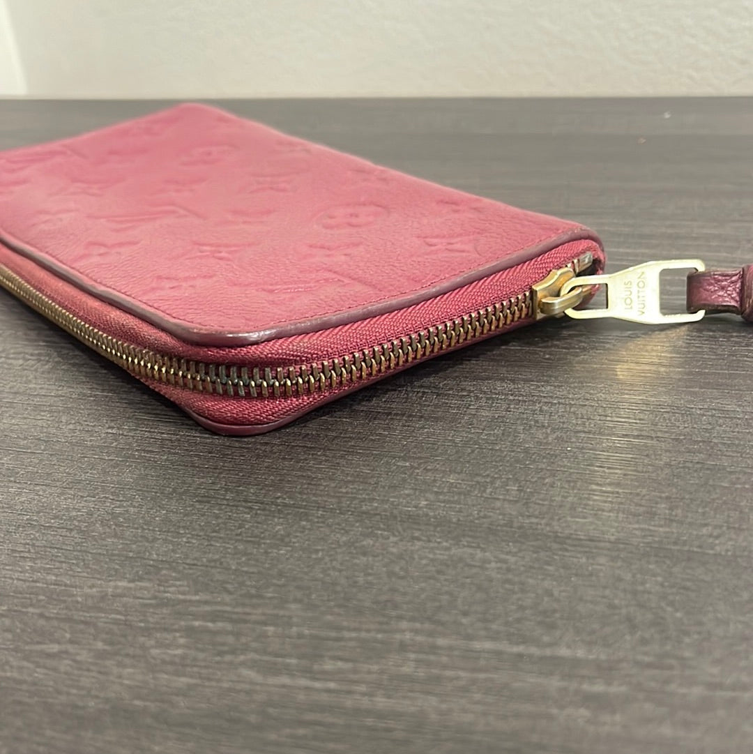 SOLD! Louis Vuitton Empreinte Zippy Wallet