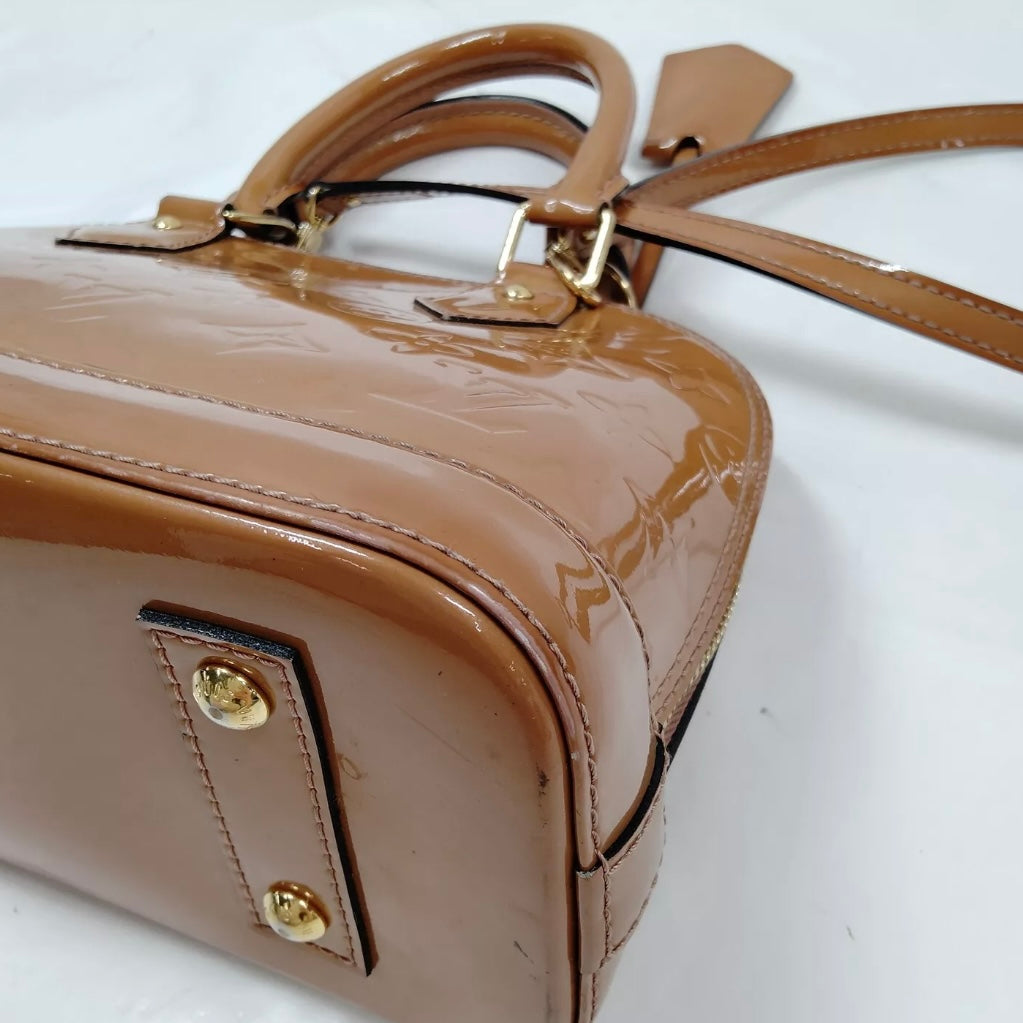 Louis Vuitton Vernis Alma BB