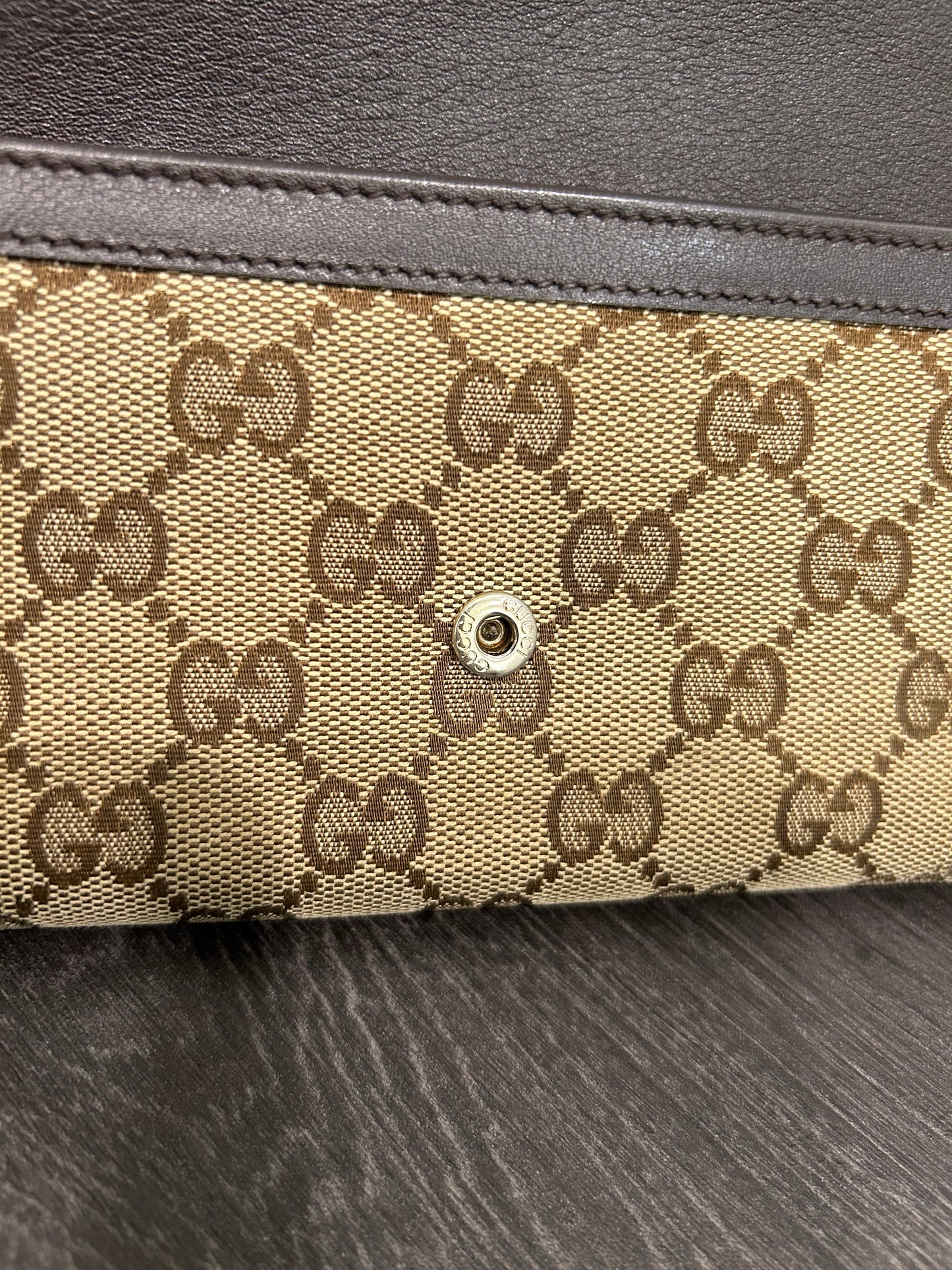 SOLD! Gucci GG Wallet NEEDS REPAIR