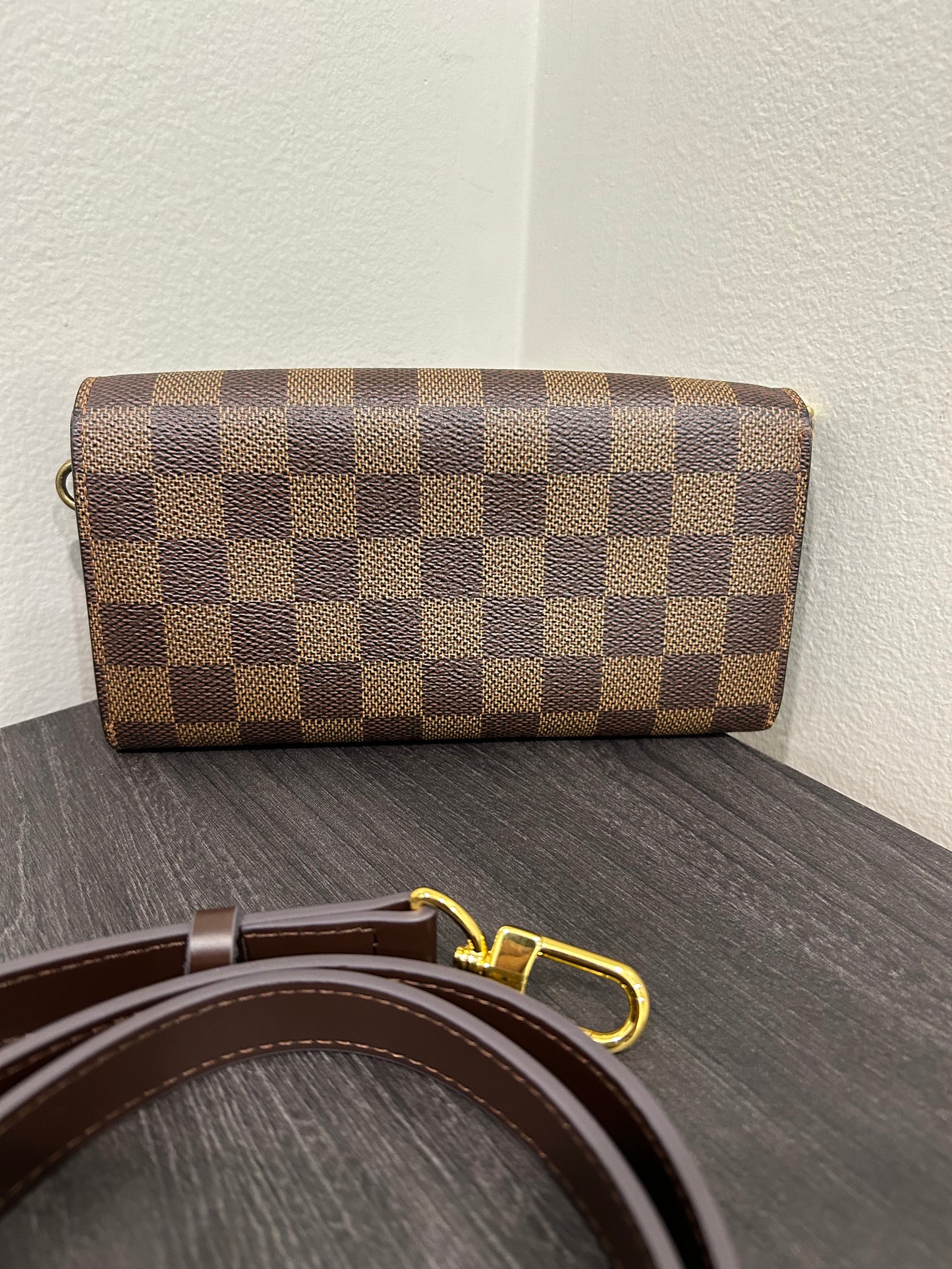 SOLD! Louis Vuitton Damier Wallet with Shoulder Strap