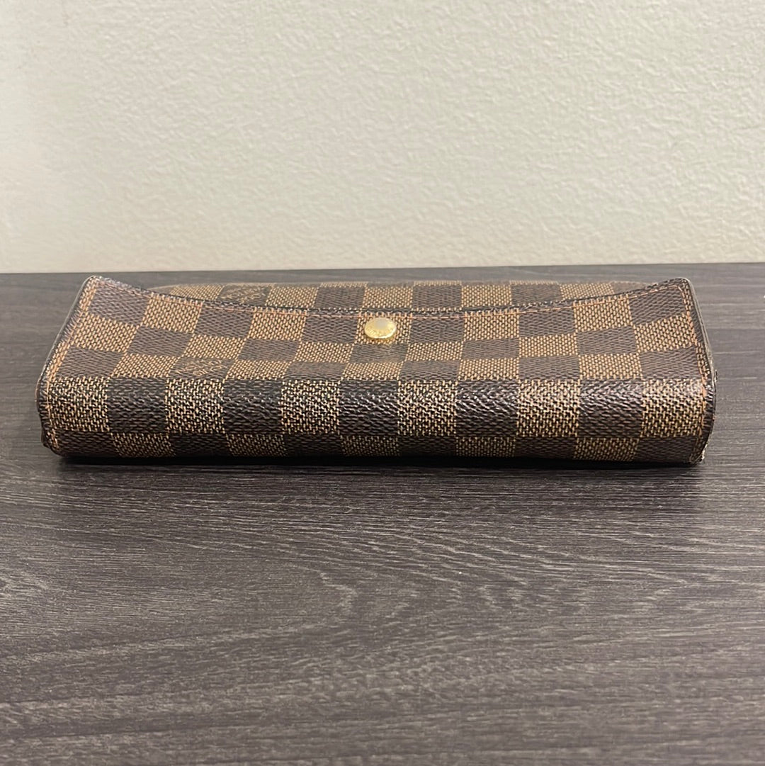 SOLD! Louis Vuitton Damier Wallet