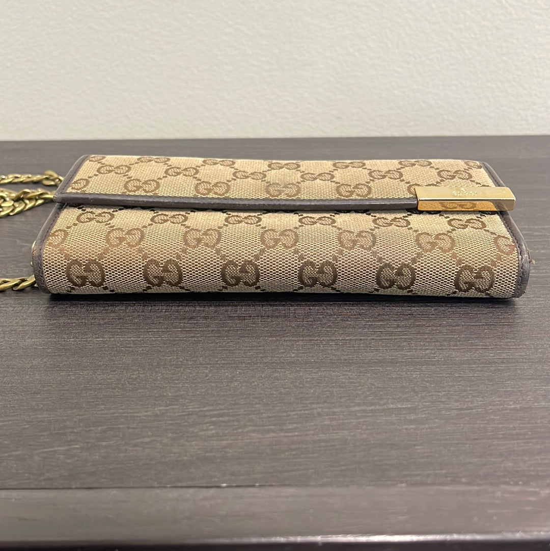 SOLD! Gucci GG Wallet on Chain