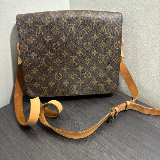 #228 LOUIS VUITTON Cartouchiere GM